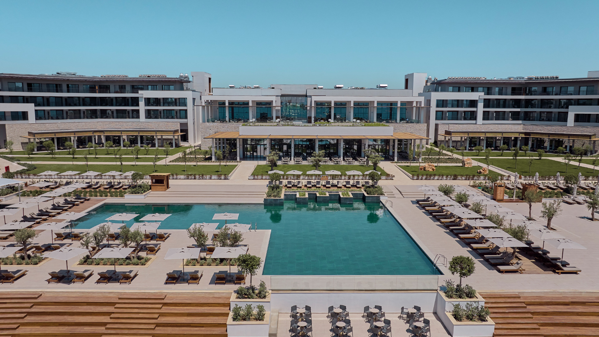Anda Barut Collection